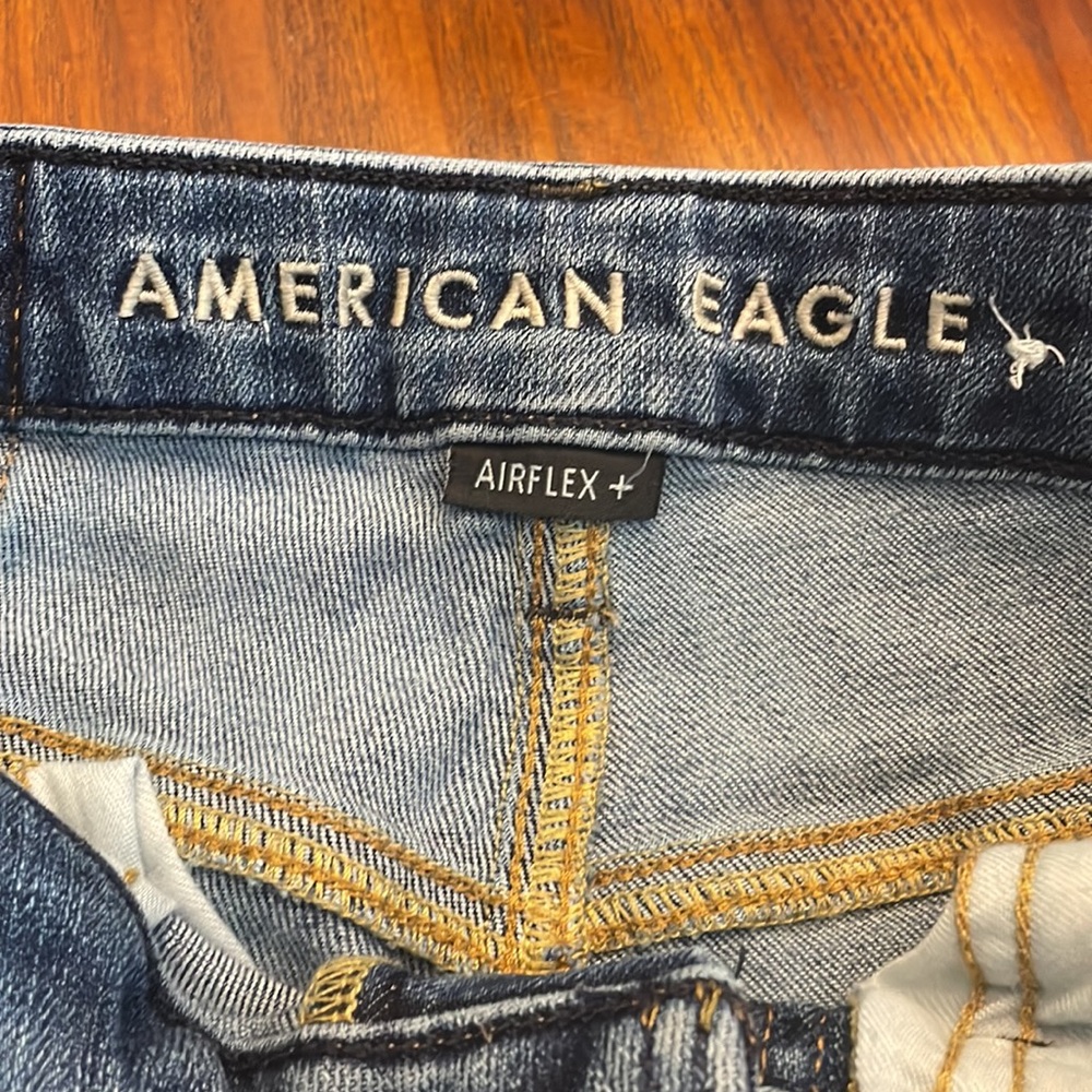 American eagle - Picture 2 of 4